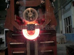 不銹鋼鍛件的鍛造過(guò)程注意事項(xiàng)：