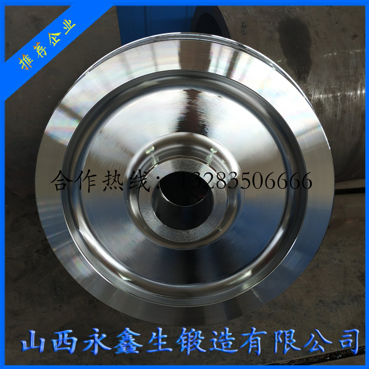 45鋼拽引車車輪鍛件